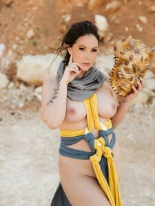 Meg Turney Nude Miss Kitty In The Sun Onlyfans Set Leaked