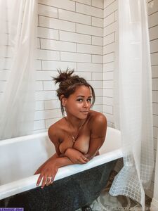 August-Laines exclusive onlyfans leaked nudes