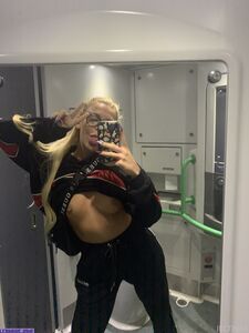 irltinax exclusive onlyfans leaked nudes