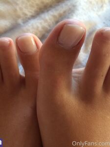 Carolinaeros new hot onlyfans leaked nudes