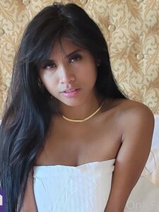 Ember Snow new hot onlyfans leaked nudes