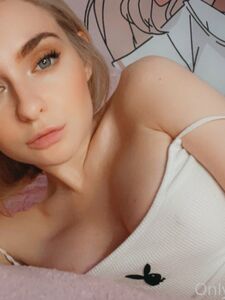 Arturmary  Onlyfans Leaks Latest Nude Photos