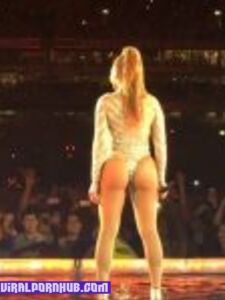 Beyonce Sextape & Nudes Photos Leaked