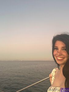 BelleDelphine Candid Holiday Photos Latest Onlyfans Premium Leaks