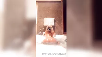 Stefanie Gurzanski Nude Bathtub Porn Video Leaked