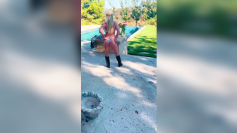 Britney Spears Teasing While Wearing Bikini Outdoor Video