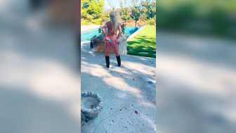 Britney Spears Teasing While Wearing Bikini Outdoor Video