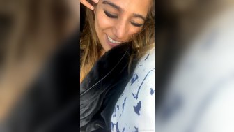 Poonam Pandey Lusty Babe Talking to Her Fans Onlyfans Video