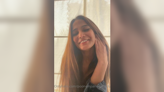 Poonam Pandey Boob Slip While on Live Onlyfans Video