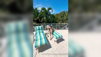 Vicky Stark Poolside Dildo Fuck POV Onlyfans Video Leaked