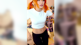 Emiru Naughty Red Head Exposed Her Sexy Figure While on Live Stream Video