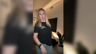 Wettmelons Blonde Babe Exposed Her Bouncy Tits While Try on New Cloths Video