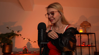Sophstardust Cute Blondie With Big Tits ASMR Video