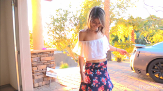 Kristen Nina Cutie Shows Tits While Teasing Outdoor Video