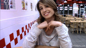 Kristen Nina Shows Her Nipples And Ass In A Restaurant Video