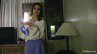 Kristen Nina Thot Fingering Shaved Pussy Public Video