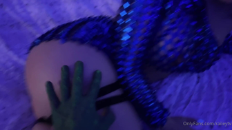 RaileyTV Takes Monster Cock into her Juicy Pussy Onlyfans Video