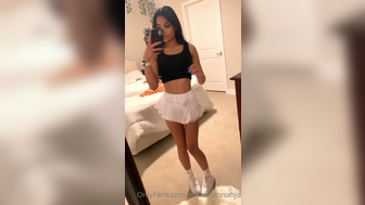 WhoAhannaHjo Pretty Babe Touching Nasty Pussy Onlyfans Video