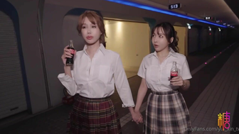 Yui_Xin_Tw Having Orgasm While Riding Dildos With Horny Friend OnlyFans Video