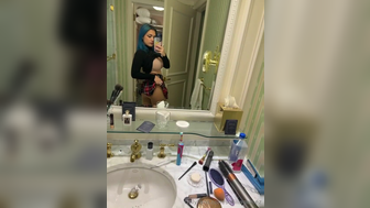 Sofiiiagomez Lifting Up Her Mini Skirt And Show Ass Onlyfans Video