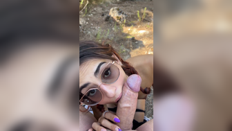 Nerdy Thot Giving Deep Sloppy Blowjob in the Woods Video