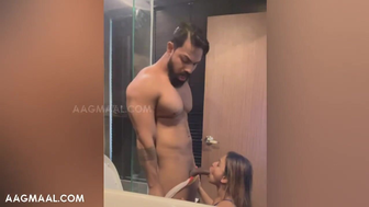 Horny Indian Babe Gets Her Pussy Fucked hard On the Bathroom By Her Bf Leaked Cam Video