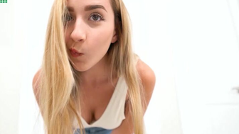 Sabcollins69 Blonde Showing off her Ass and Farting on Cam Video