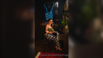 Bigtittygothegg Teasing Huge Dildo Blowjob While Playing Huge Tits Onlyfans Video