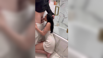 THAT1IGGIRL Amateur Petite Getting Deep Throat Fuck in Morning Video