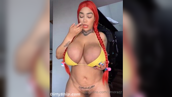Amora Luv OnlyFans Amorazz Nude Big Tits Tease Video Leaked