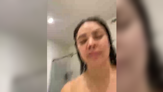 Kristina Rose Naughty Milf Talking to Her Fans While Naked in Bathroom Live Video
