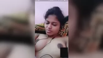 Girlfriend talking bare body with boyfriend on video call
 Indian Video