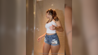 Sophie Rain sexy bikini shower