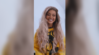 Kristen Hancher Shakes her Tits and Rubs her Pussy a Bit While Talking to Fans Onlyfans Video