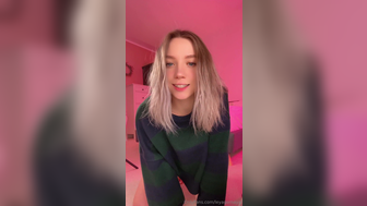 Leya Gornaya Cutie Masturbating Solo After Doing Blowjob On Dildo Onlyfans Video