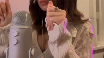 Soly Teases Her Fans While Ear Licking Teasing ASMR Leaked Video