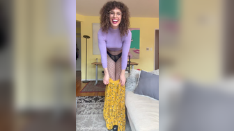 Vibewithmommy In Stockings Spreads Big Ass And Playing With A Dildo JOI Onlyfans Video