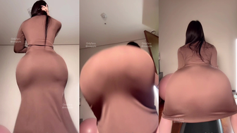 Xxapple Teases Her Huge Booty Wearing Tight Dress Onlyfans Video