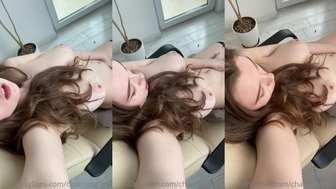 Charming_girl Playing Shaved Pussy While Fully Nude Onlyfans Video