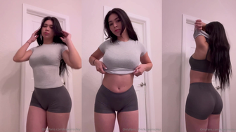 Aishah Sofey Shows off Perfect Body Onlyfans Leak