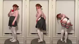 Levicoralynn Stripping and Playing Juicy Boobs Video