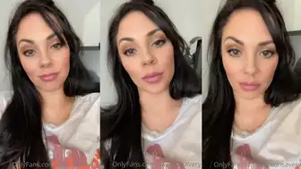 Avery OnlyFans.com Teasing in a Casual White Top in this Exclusive Video