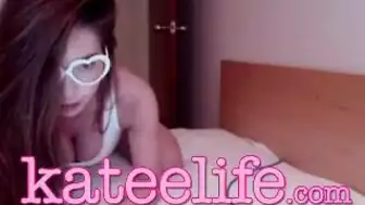 Kateelife Fit Babe Goes Wild In Sexy Lingerie On Live Stream Video