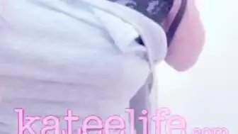 Kateelife Shows her Big Tits and Ass in Lingerie Live Stream Video