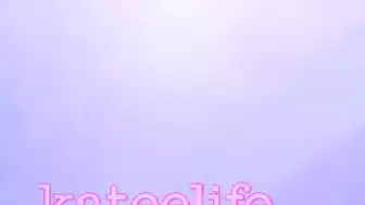 KateeLife Showing off her big Tits in Live Stream Video