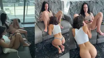 Jameliz Licks A Gamer Girl's Sweet Little Pussy
