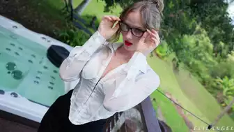 Scarlet Chase Gets Wet And Wild In Outdoor Anal Video With Evil Angel