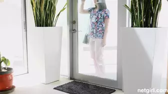 Netgirl Sophia Gets Naked And Fucked In Outdoor Casting Couch Video