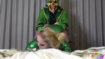 GIbbyTheClown fucking Petite Cutie in St Pattys day Costume on a bed full of Money.
