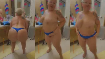 Sinfulandluscious bounces her thick ass in blue thong on OnlyFans video.